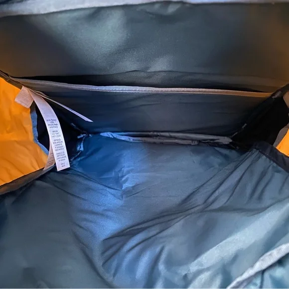 New with Tag Patagonia multicolored color block lightweight backpack size - Picture 8 of 10